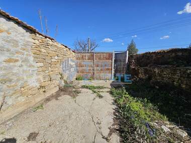 For sale - House in Suhindol,  Veliko Tarnovo