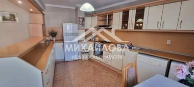 Miete - Wohnung in Center,  Stara Zagora