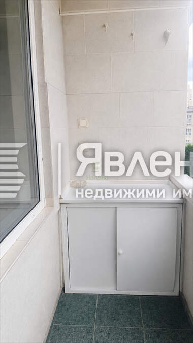 Продажа - Квартира в Изгрев,  Бургас
