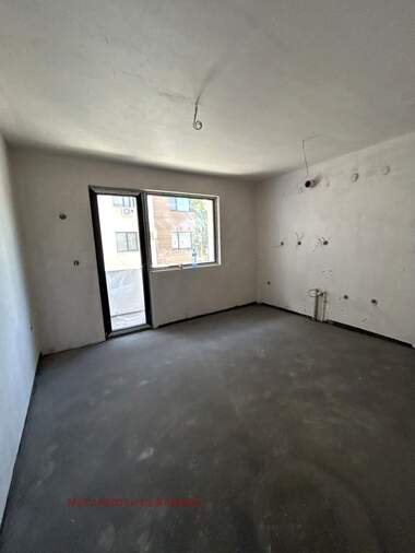 Verkauf - Wohnung in Sewliewo,  Gabrowo