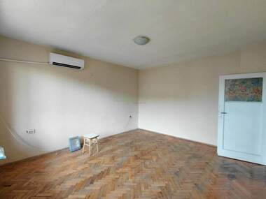 Închiriere - Apartament în Suhata reka,  Sofia