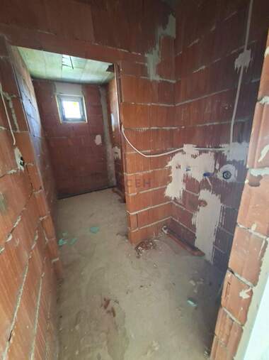 Verkauf - Wohnung in Zentar,  Targowishte