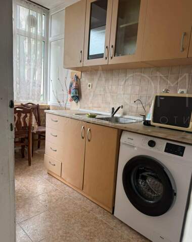 Vânzare - Apartament în Center,  Stara Zagora