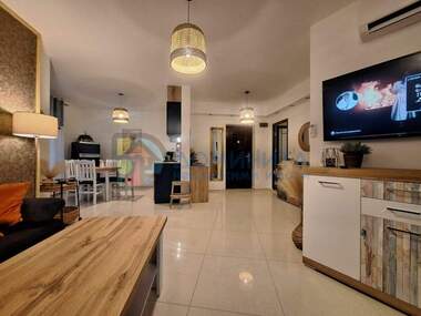 For sale - Apartment in Sinemorets,  Burgas