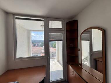 Miete - Büro in Zentar,  Weliko Tarnowo