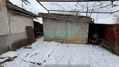 Продажба - Къща във Вилна зона,  Търговище