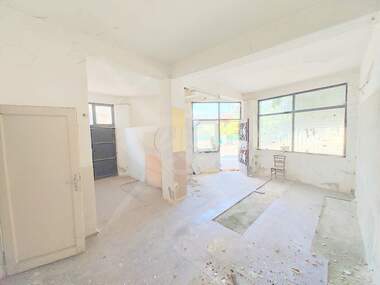 For sale - Store/Office/Storage/Beauty saloon/Venue in Markovo,  Plovdiv