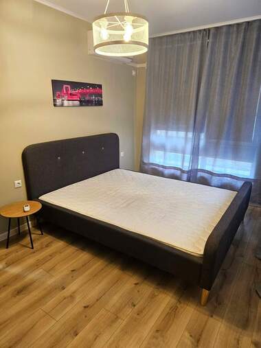 Închiriere - Apartament în Izgrev,  Burgas