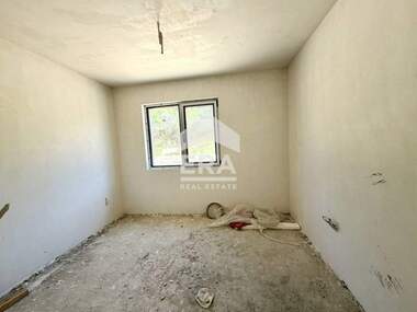 Verkauf - Wohnung in Wazrajdane 3,  Warna