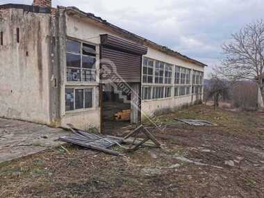 Vânzare - Spațiu industrial/Spațiu de depozitare în Stolăt,  Gabrovo