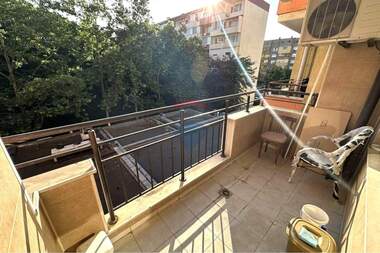 For sale - Apartment in Vazrajdane,  Ruse