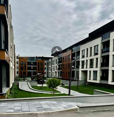 Продажба - Апартамент в Остромила,  Пловдив
