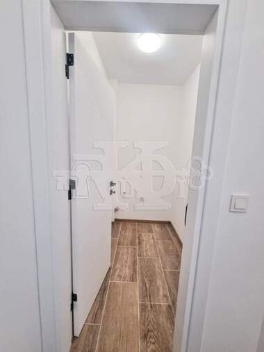 Verkauf - Wohnung in Wazrajdane 3,  Warna