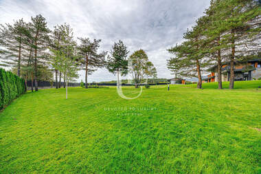 For sale - House in jeleznica,  Sofia