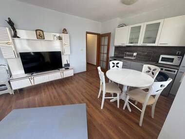 Verkauf - Wohnung in Saravowo,  Burgas