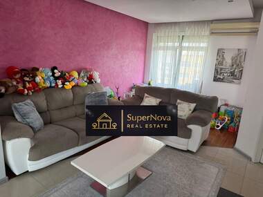 Miete - Wohnung in Mladost-3,  Sovia