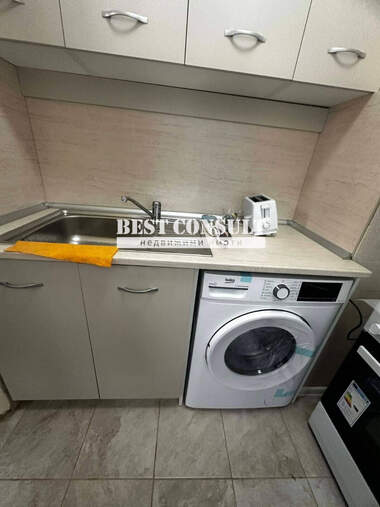 Închiriere - Apartament în Zdraveț,  Ruse