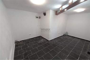 Продажба - Офис в Център,  Разград
