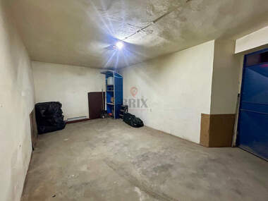 For sale - Garage in Center,  Ruse