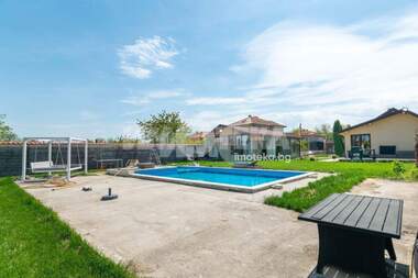 For sale - House in Karadjovo,  Plovdiv