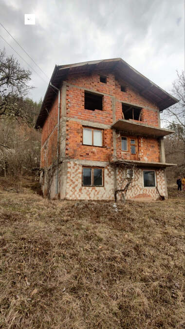 Продажа - Дом в Лобош,  Перник