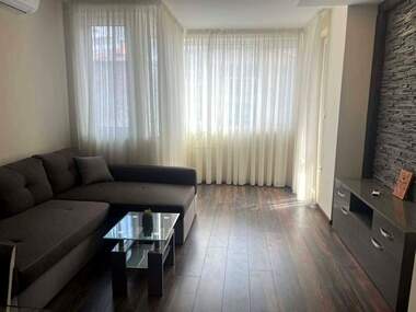 Miete - Wohnung in Kütschuk Parij,  Plowdiw