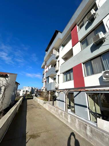 For sale - Apartment in Vazrajdane 2,  Varna