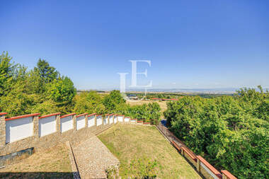 For sale - House in Bankia,  Sofia