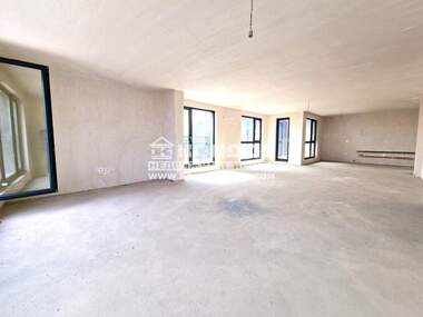 Vânzare - Apartament în Kiuceuk Parij,  Plovdiv