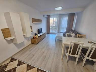 Miete - Wohnung in Mladejki halm,  Plowdiw