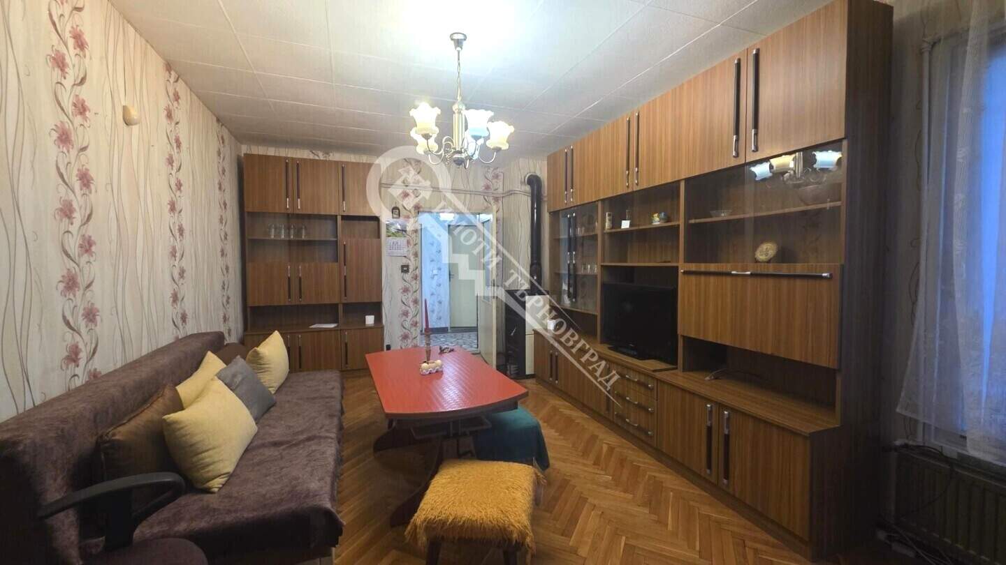 Тристаен Апартамент в Горна Оряховица, Велико Търново – снимка 4