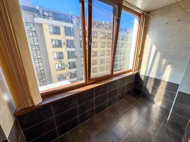 Închiriere - Apartament în Izgrev,  Burgas