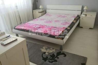 Miete - Wohnung in Nadejda 3,  Sovia