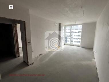 Verkauf - Wohnung in Malinowa Dolina,  Sovia