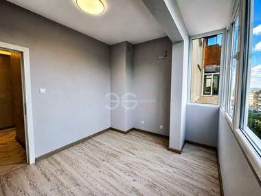 Verkauf - Wohnung in Wazrajdane 2,  Warna