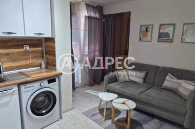 Verkauf - Wohnung in Mladost 1,  Warna