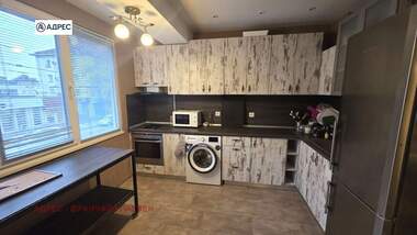 Închiriere - Apartament în Ideal City Center,  Pleven