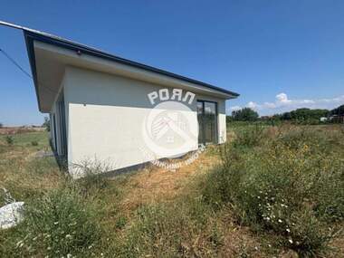 For sale - House in Striama,  Plovdiv