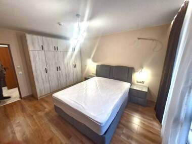 Închiriere - Apartament în Slaveîkov,  Burgas