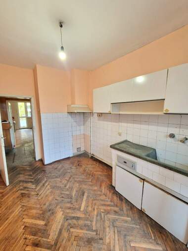 For sale - Apartment in Center,  Dobrich