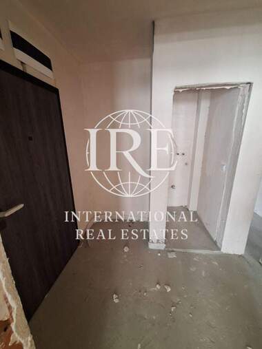 Vânzare - Apartament în Văzrajdane 1,  Varna