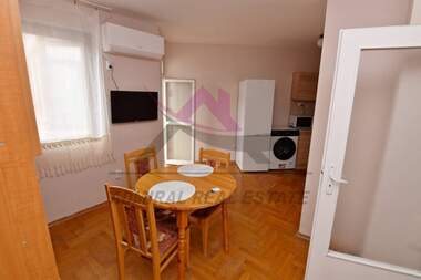 For rent - Apartment in Center,  Varna