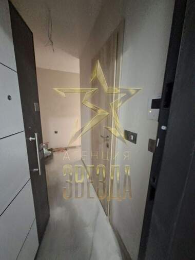 Vânzare - Apartament în Kărșiaka,  Plovdiv
