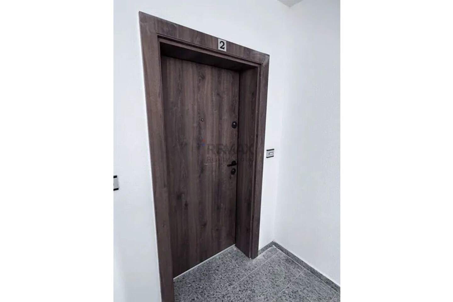 1 bedroom Apartment in Tsentar, Targovishte – photo 6