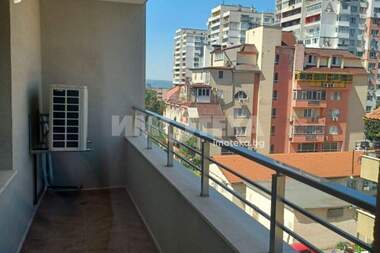 For sale - Apartment in Center,  Varna