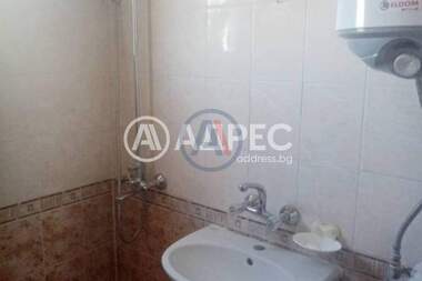 Продажба - Апартамент в Прослав,  Пловдив