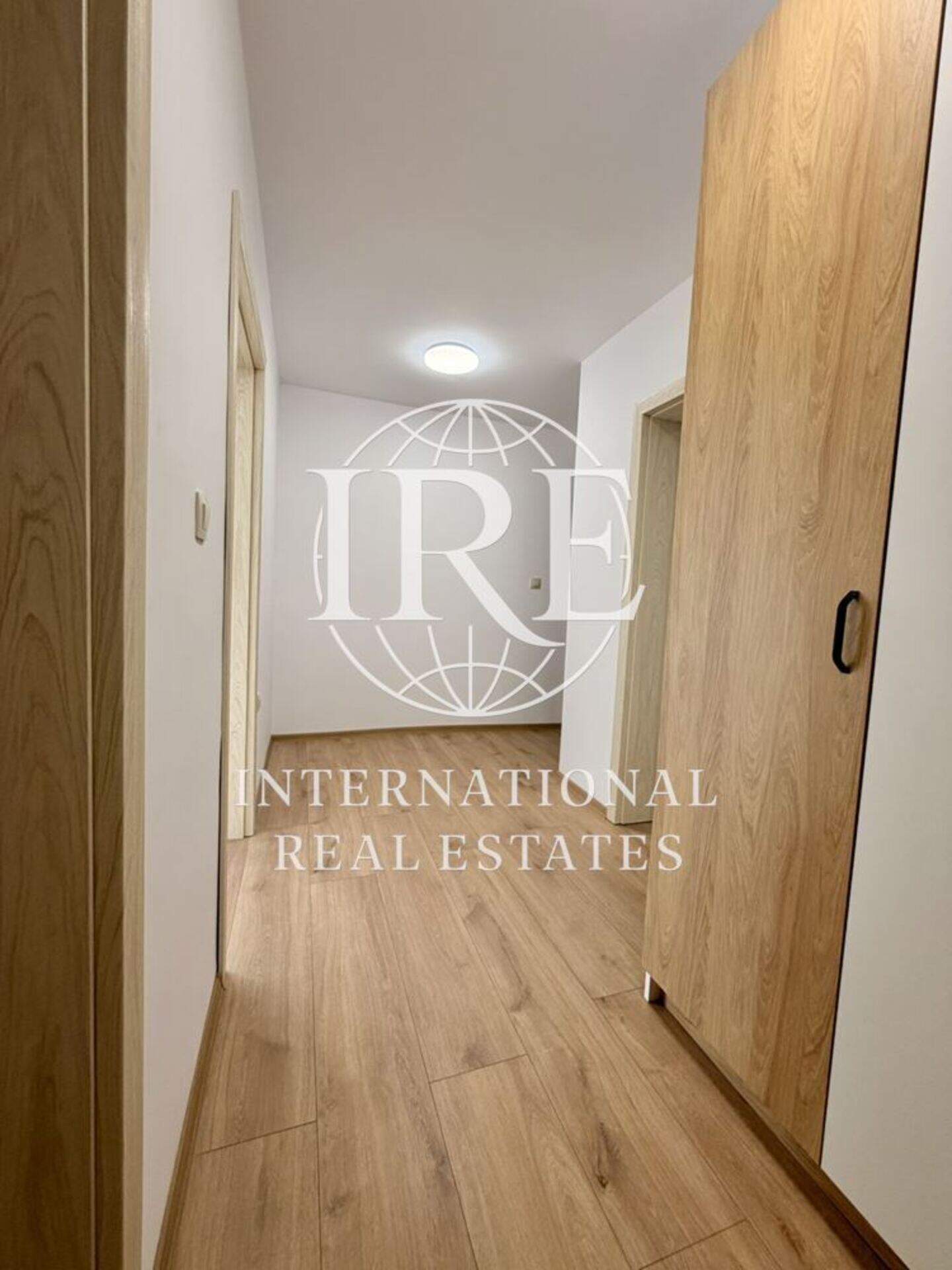 2 bedroom Apartment in Kolhozen pazar, Varna – photo 8