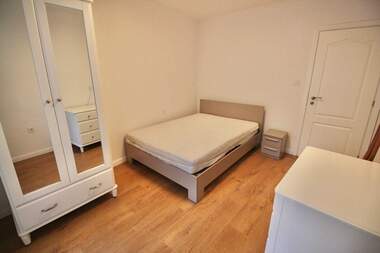 For rent - Apartment in Vazrajdane,  Burgas