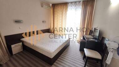 Vânzare - Apartament în Golden Sands,  Varna