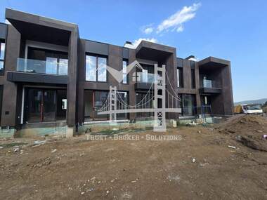Продажа - Дом у Камбаните,  София